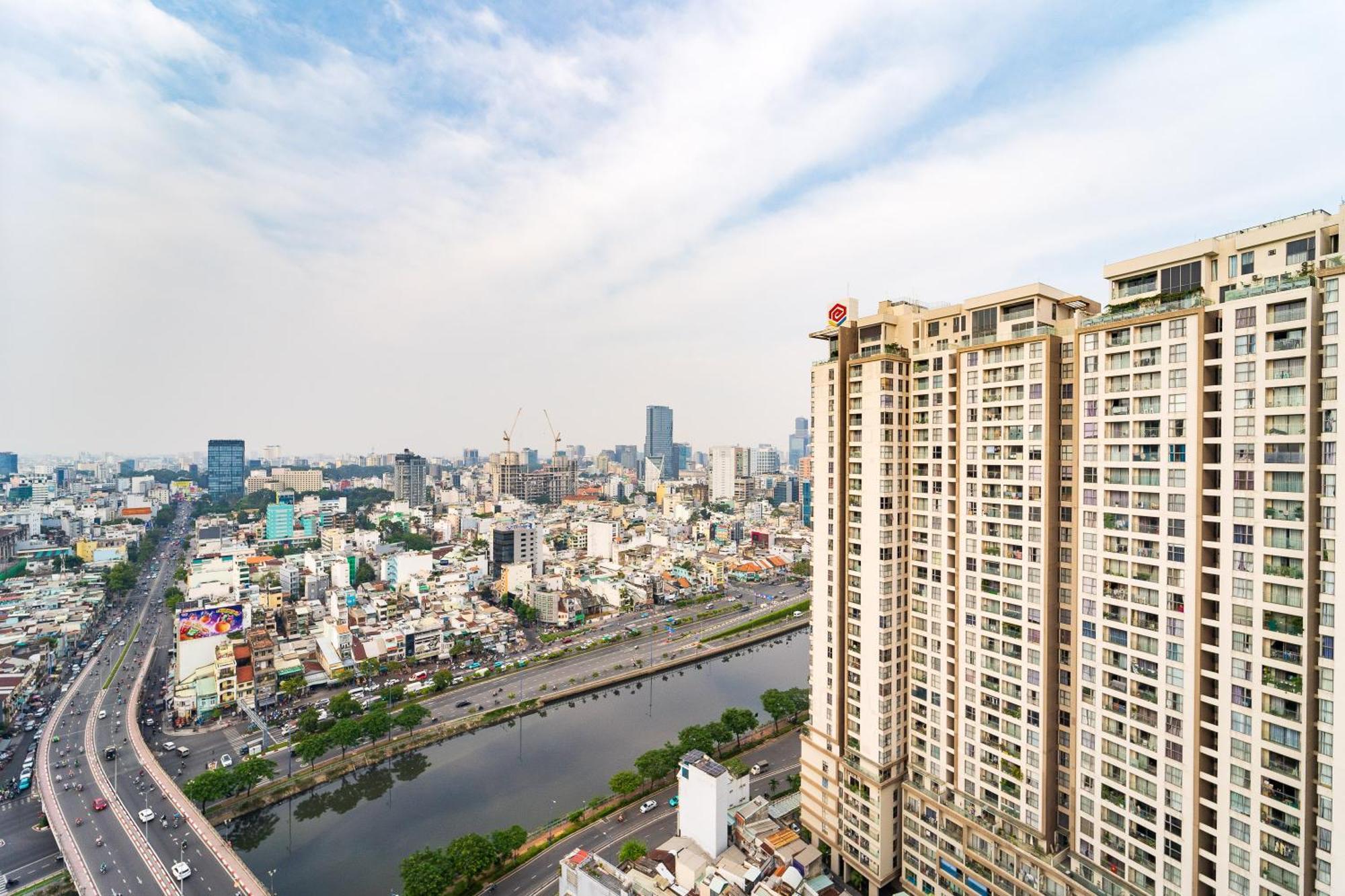 Rivergate Residence - Goby Home - Lux Apartment, Near Ben Thanh Ho Chi Minh City Bagian luar foto